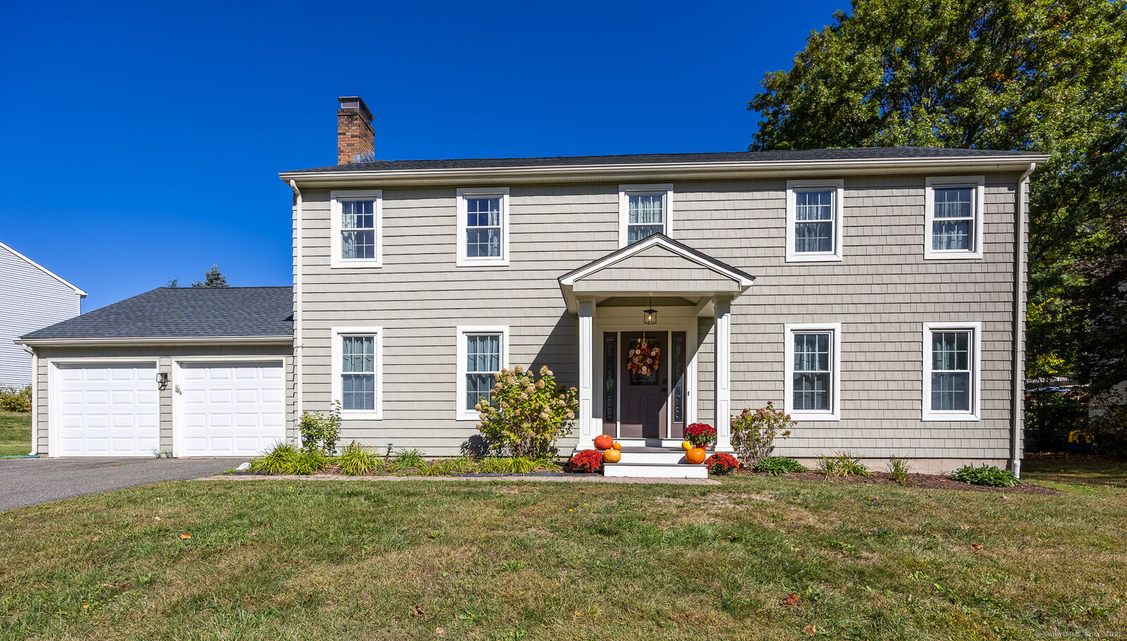 Property Photo:  4 Brookfield Court  CT 06410 