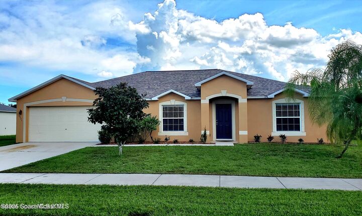 5321 Cinnamon Fern Boulevard  Cocoa FL 32927 photo