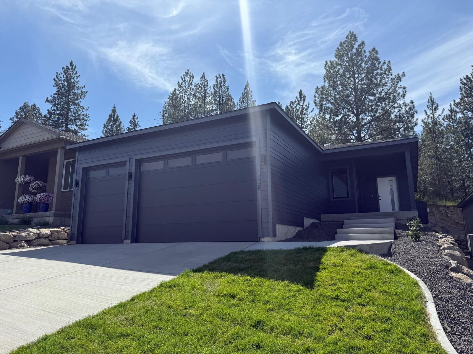 Property Photo: 4420 S Willow Ln WA 99216