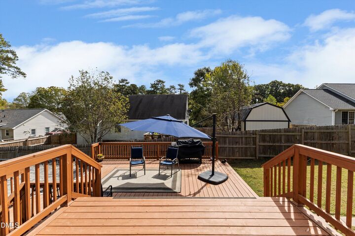 Property Photo:  130 Parkhaven Lane  NC 27529 