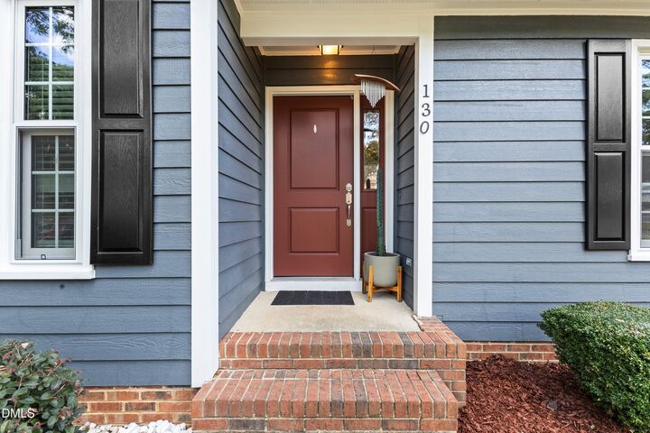 Property Photo:  130 Parkhaven Lane  NC 27529 