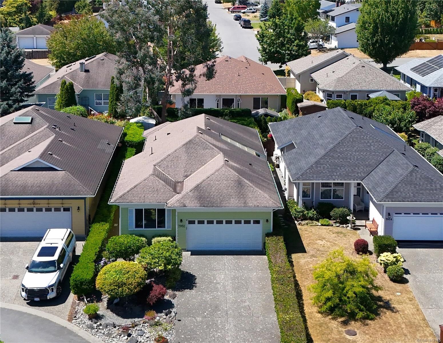Property Photo:  7952 Polo Park Cres  BC V8M 2J4 