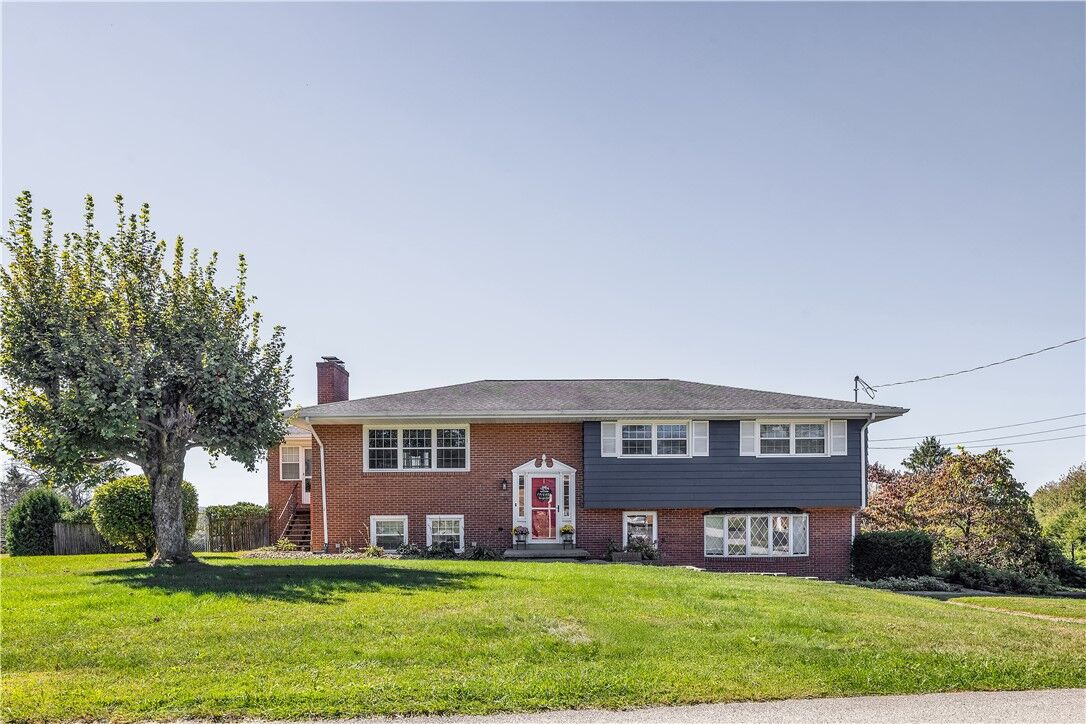 Property Photo:  35 Highview St  PA 15650 