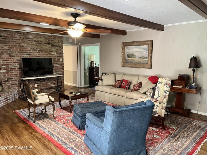 Property Photo: 412 N Locksley Drive LA 70508