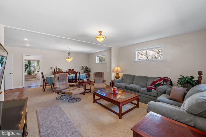 Property Photo:  4616 Creek Shore Drive  MD 20852 