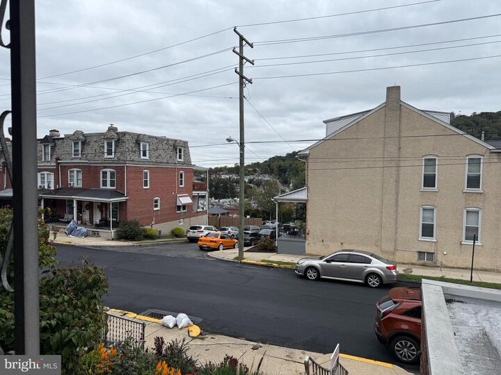 Property Photo: 1528 Fairview Street PA 19606