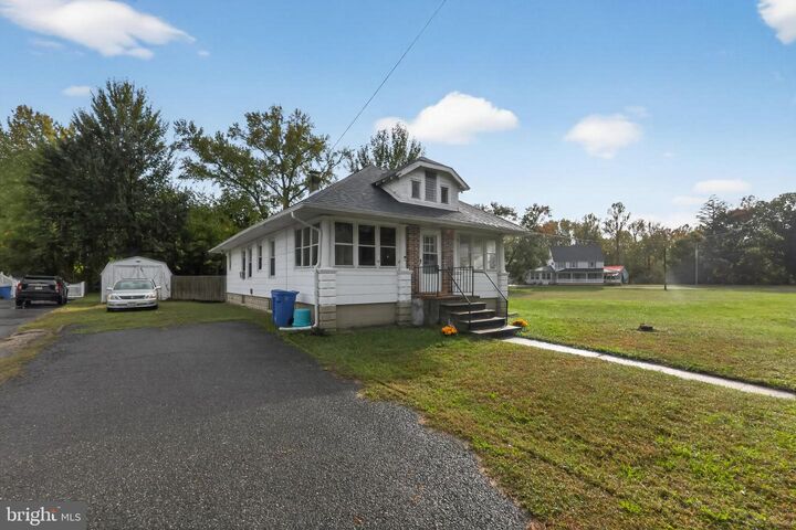 Property Photo: 780 W Clayton Avenue NJ 08312