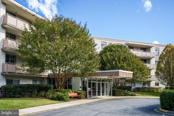 7501 Democracy Boulevard 421  Bethesda MD 20817 photo