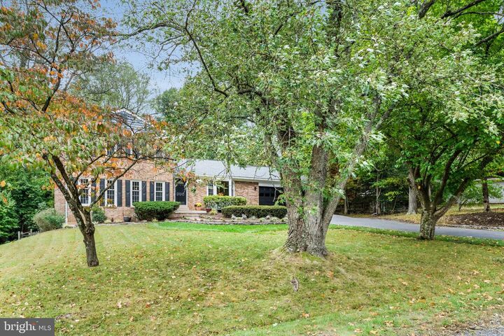 Property Photo: 3119 Cobb Hill Lane VA 22124