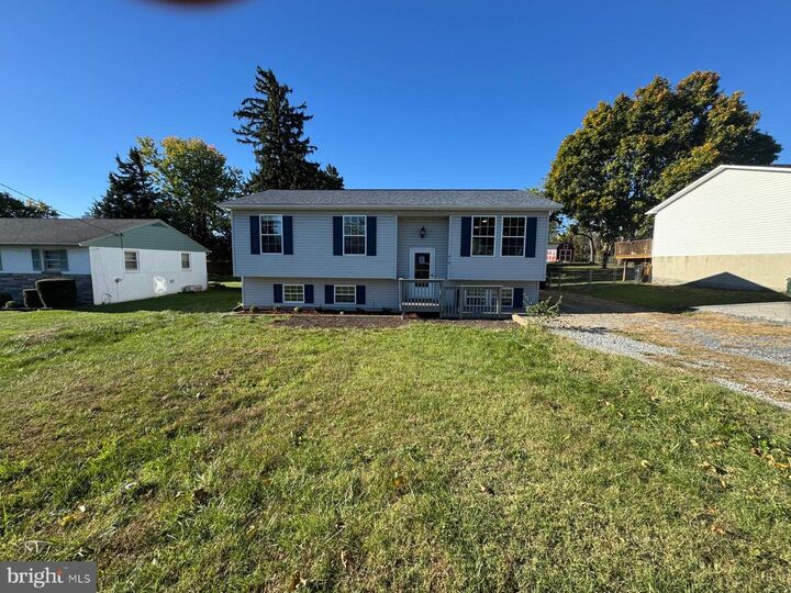 419 Summit Avenue  Winchester VA 22601 photo