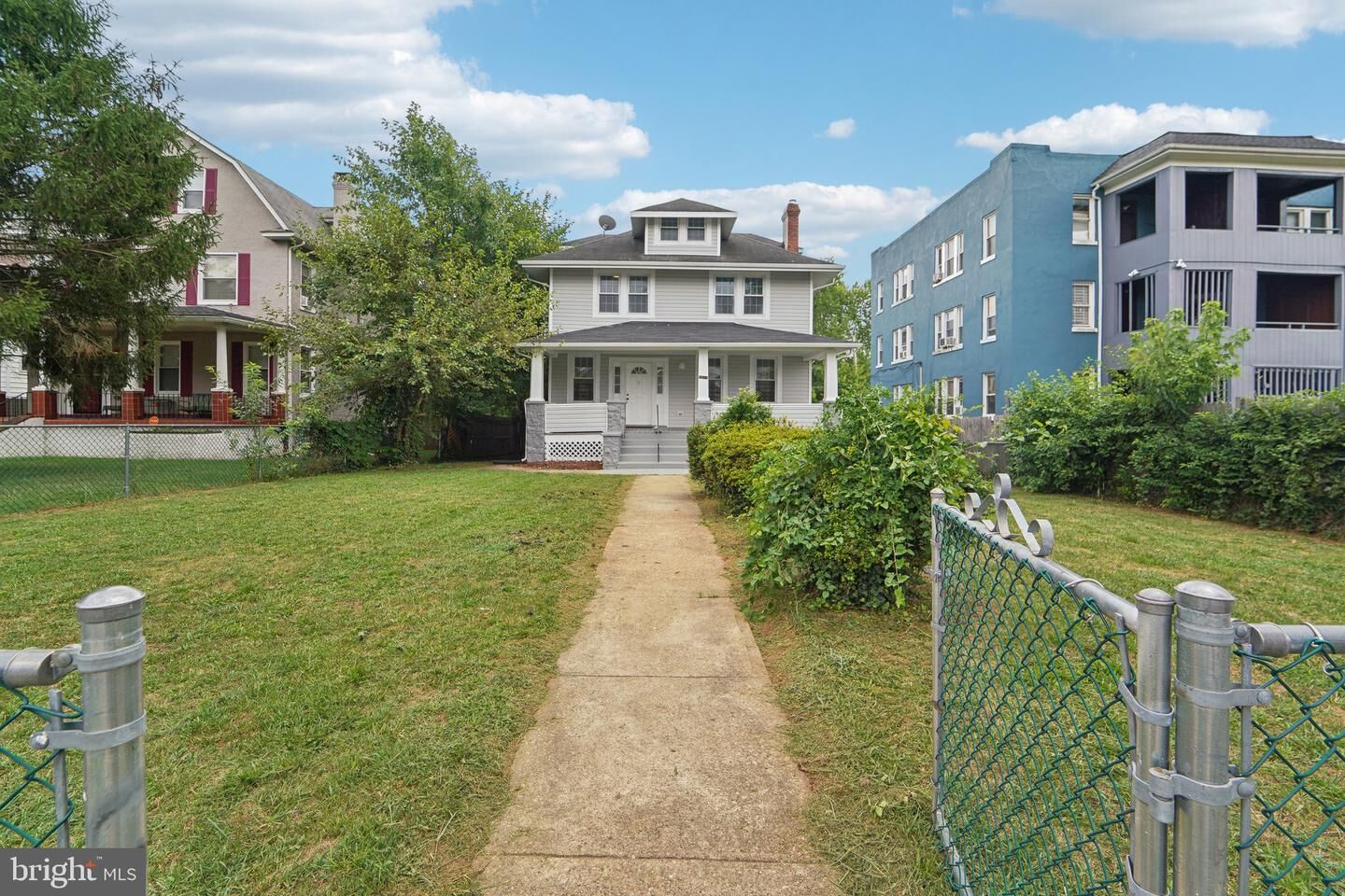 Property Photo: 3911 Chatham Road MD 21207