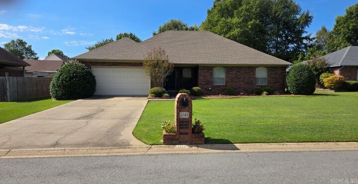 Property Photo:  1045 Spatz  AR 72034