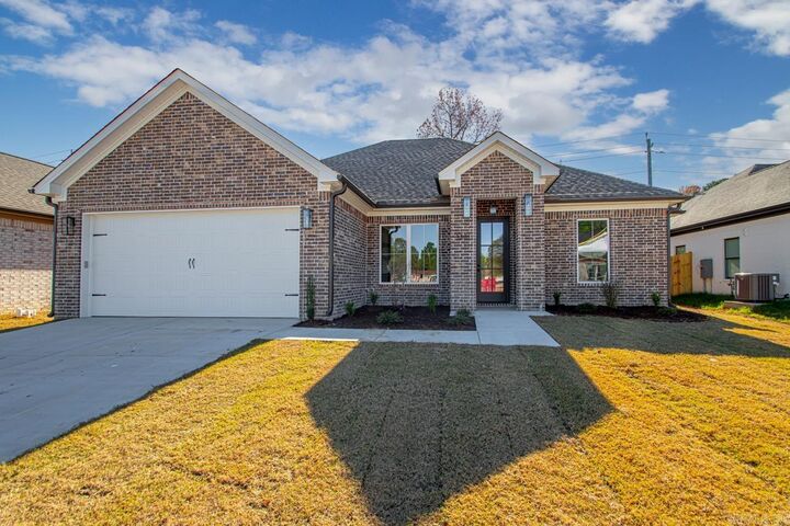 Property Photo:  3881 Spencer Crossing Drive  AR 72019