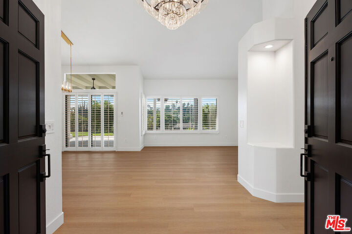 Property Photo:  655 Calle Ladera  CA 92025 