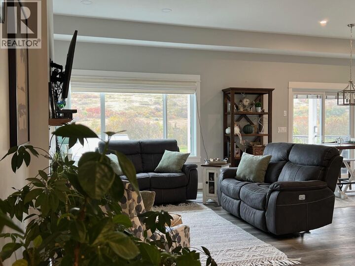 Property Photo: 457 4 Th Street BC V1H 1Z1
