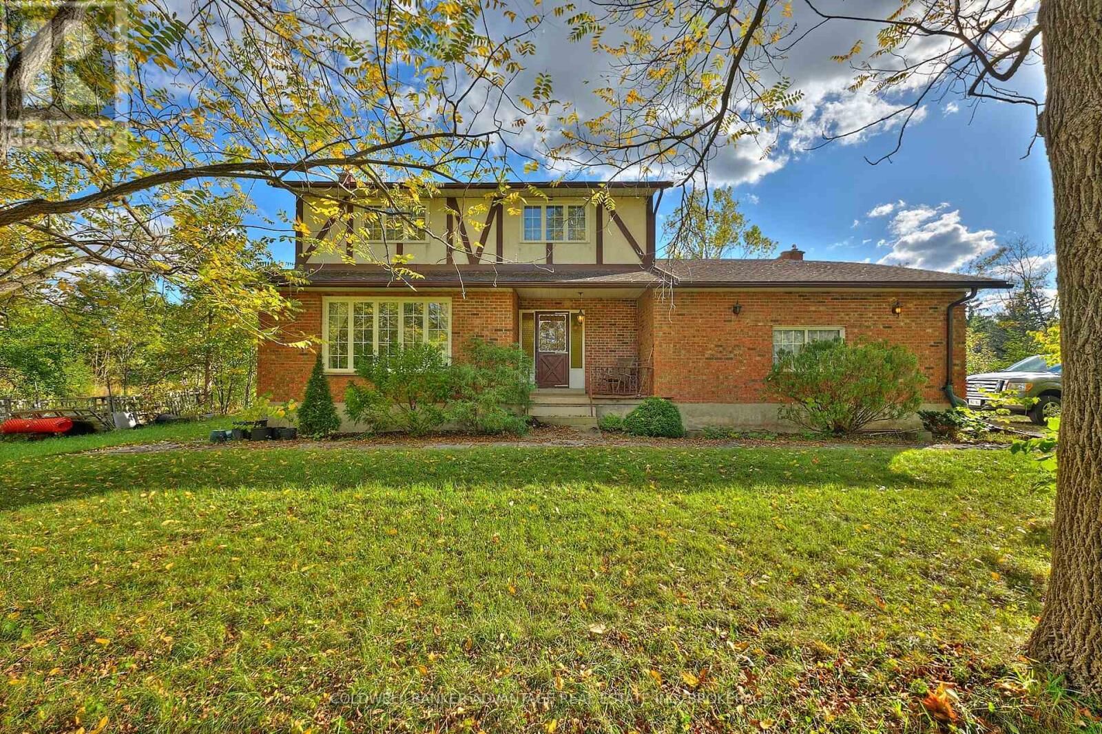 Property Photo: 925 Carl Road ON L0S 1K0