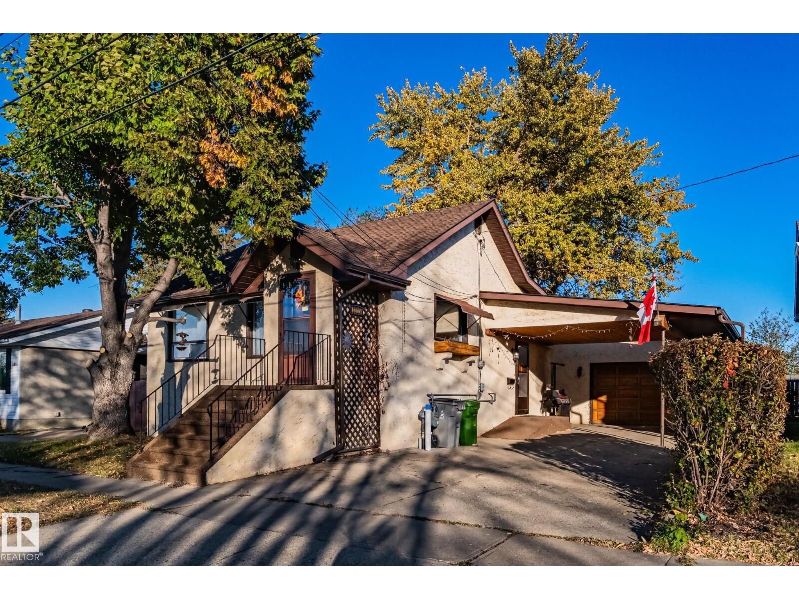 Property Photo:  10009 104 St  AB T8R 1A5