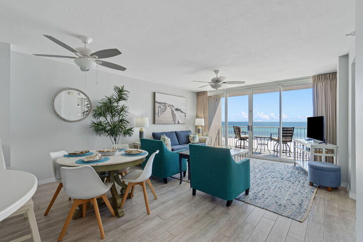 Property Photo:  520 Santa Rosa Boulevard 404  FL 32548 