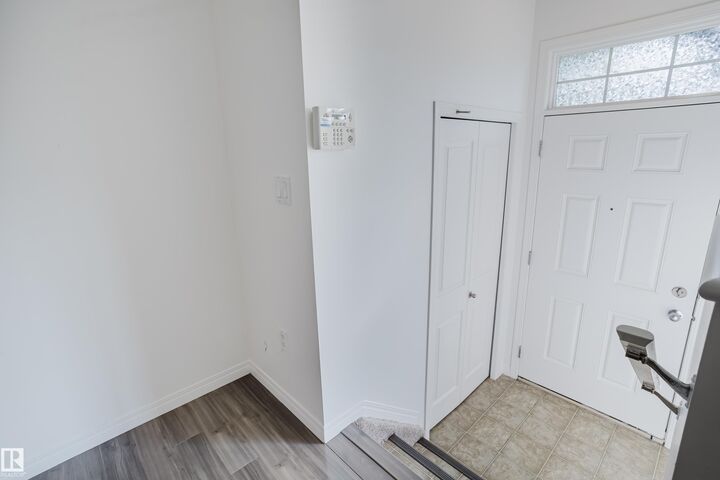 Property Photo: 465 Hemingway Road NW 3 AB T6M 0J7