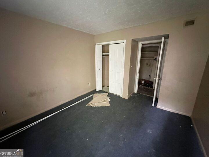 Property Photo:  5914 Sutcliff Square  GA 30058