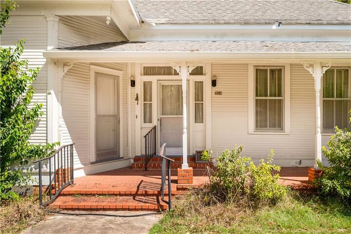 Property Photo: 904 6th Street LA 71417