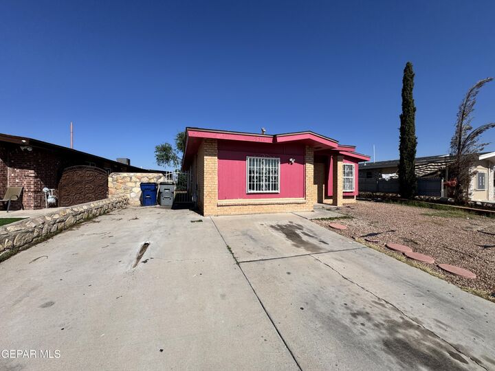 Property Photo: 9511 Martinique Drive TX 79927