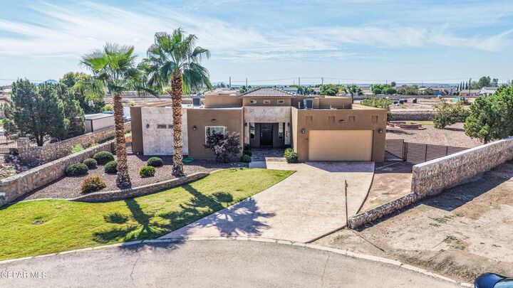 Property Photo:  830 Neyla Drive  TX 79932 