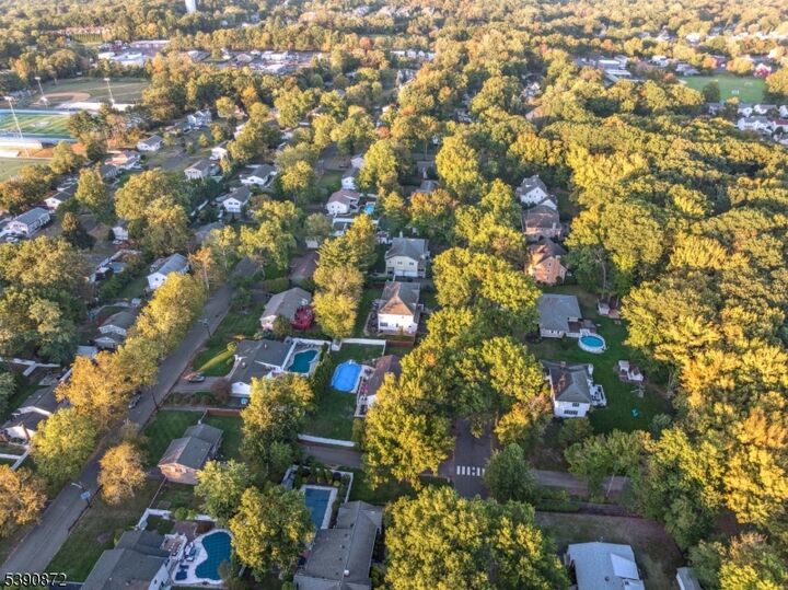 Property Photo: 2269 Redwood Rd NJ 07076