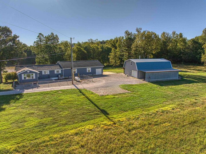 Property Photo: 20788 Hwy 416 E KY 42420