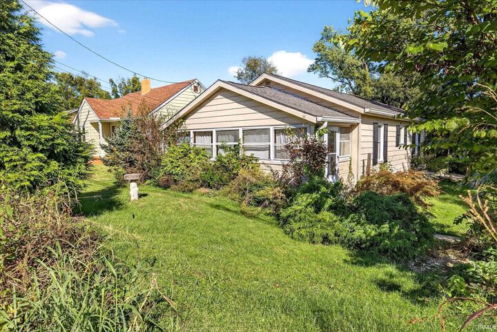 2409 S Rogers Street  Bloomington IN 47403 photo