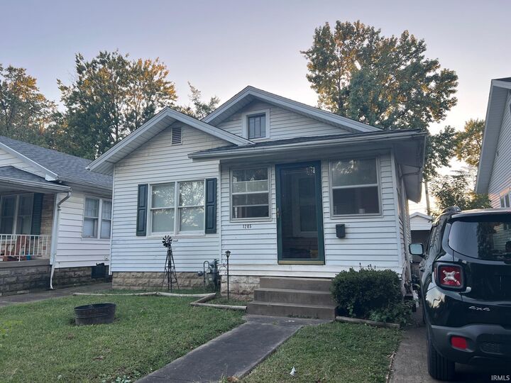 1205 Lodge Avenue  Evansville IN 47714 photo
