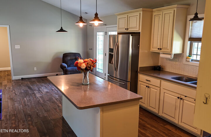 Property Photo: 7745 W Ogg Rd TN 37938