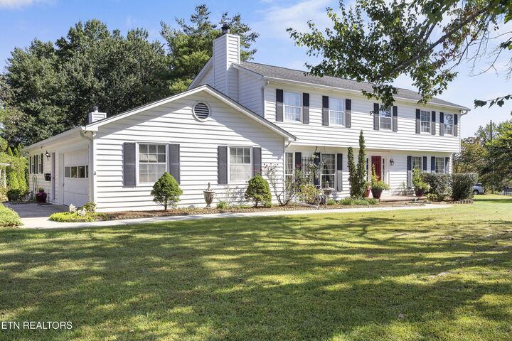 1020 Crooked Springs Rd  Knoxville TN 37932 photo