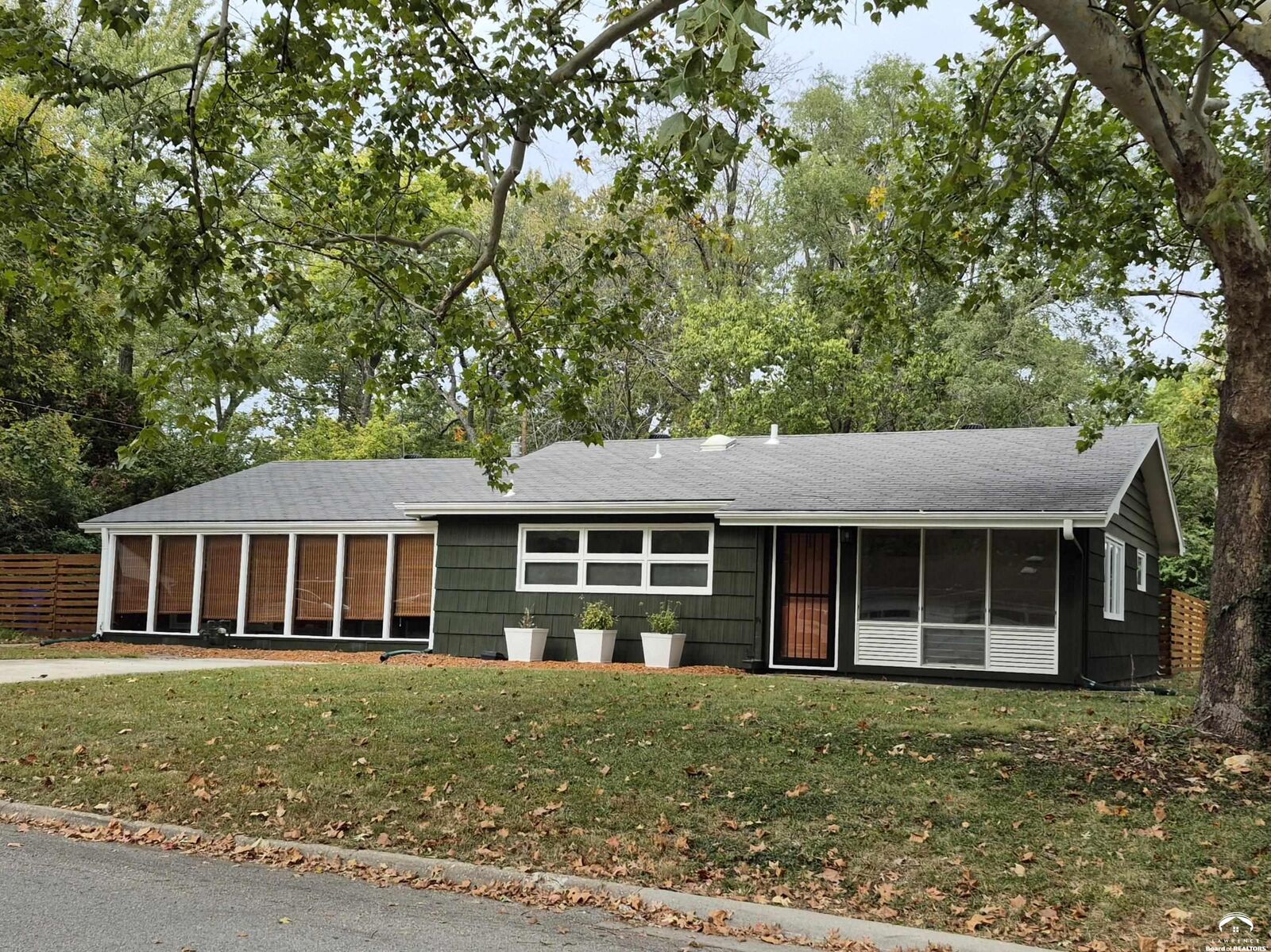 Property Photo: 1704 W 20th Street KS 66046