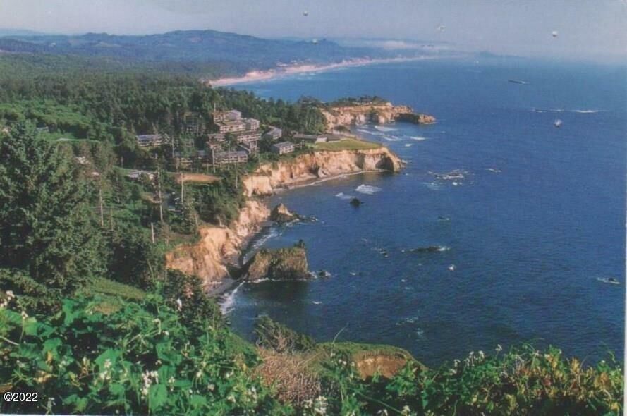 Property Photo: 301 Otter Crest Dr, #172-3, 1/12th OR 97369