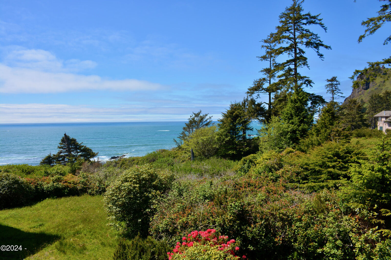 Property Photo: 301 Otter Crest Drive 146-147, 1/4th Share OR 97369