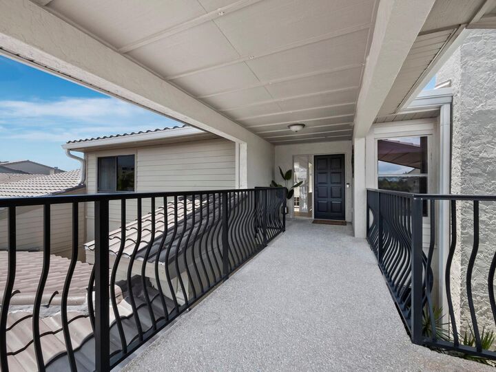 Property Photo: 2155 Harbourside Drive 804 FL 34228