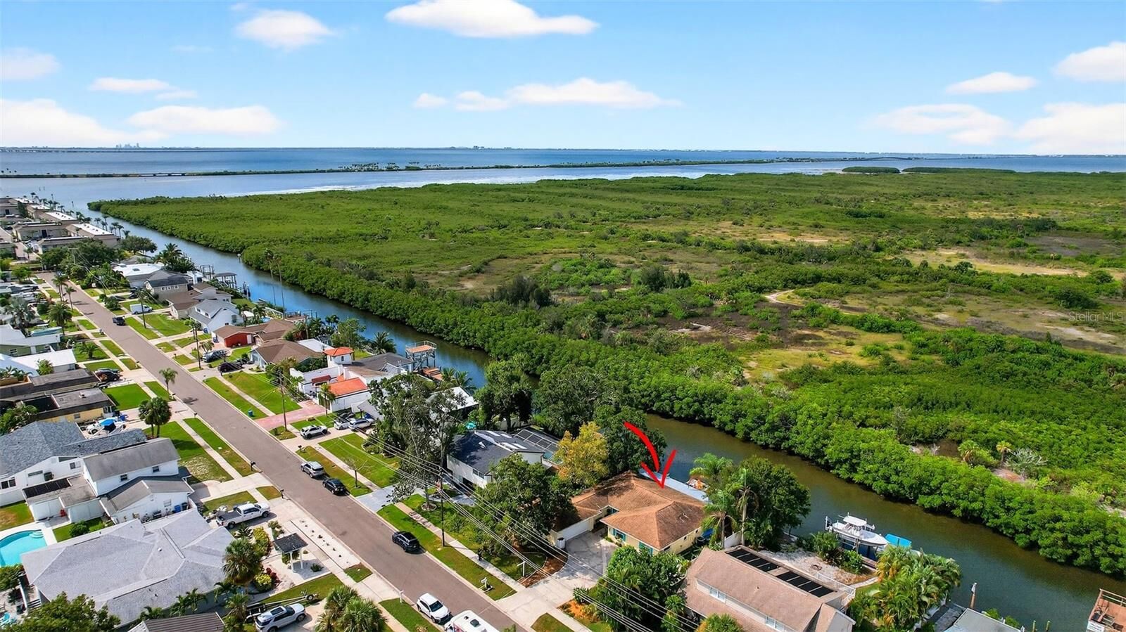 Property Photo: 4624 Bay Crest Drive FL 33615
