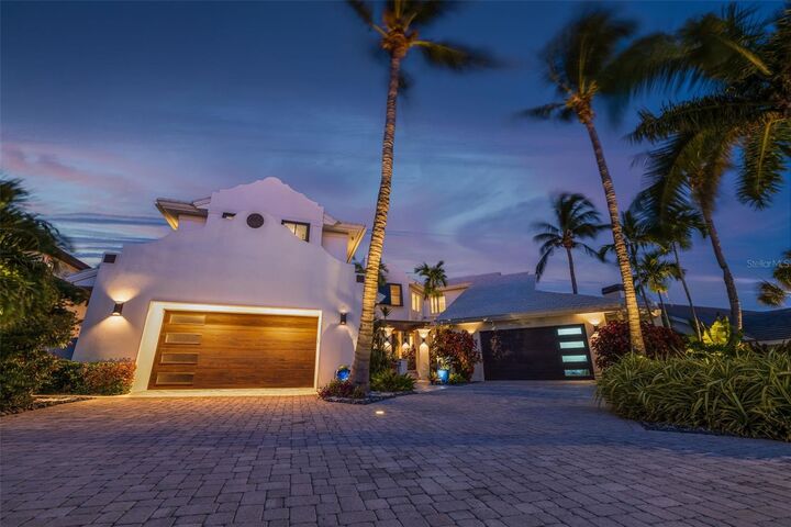 Property Photo: 6152 52nd Street S FL 33715