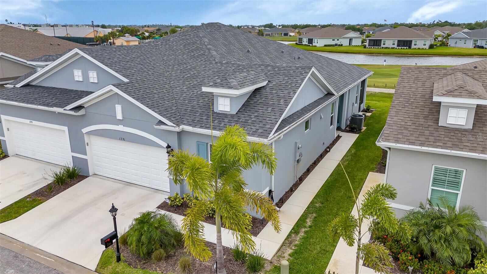 Property Photo: 1791 Nottingham Trail FL 33980