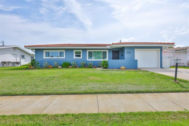 Property Photo: 2759 61st Lane N FL 33710