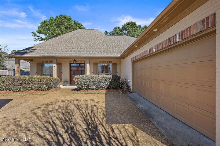 Property Photo: 132 Hartfield Drive MS 39110