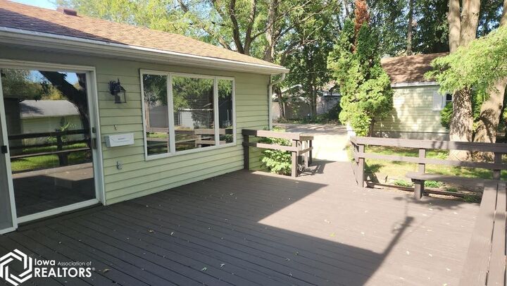 Property Photo:  834 4th Street SE  IA 50401 