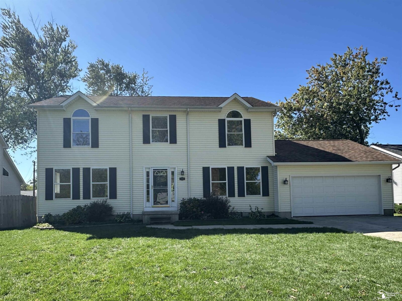 Property Photo:  7875 Forrestway Drive  MI 48161-4707 