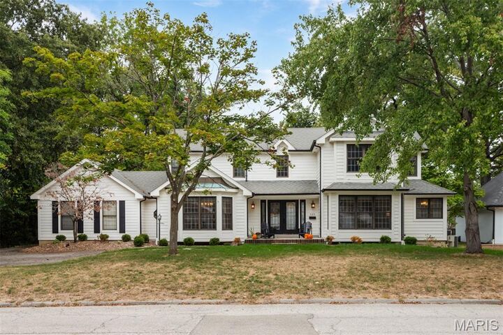 125 Swan Avenue  Kirkwood MO 63122 photo