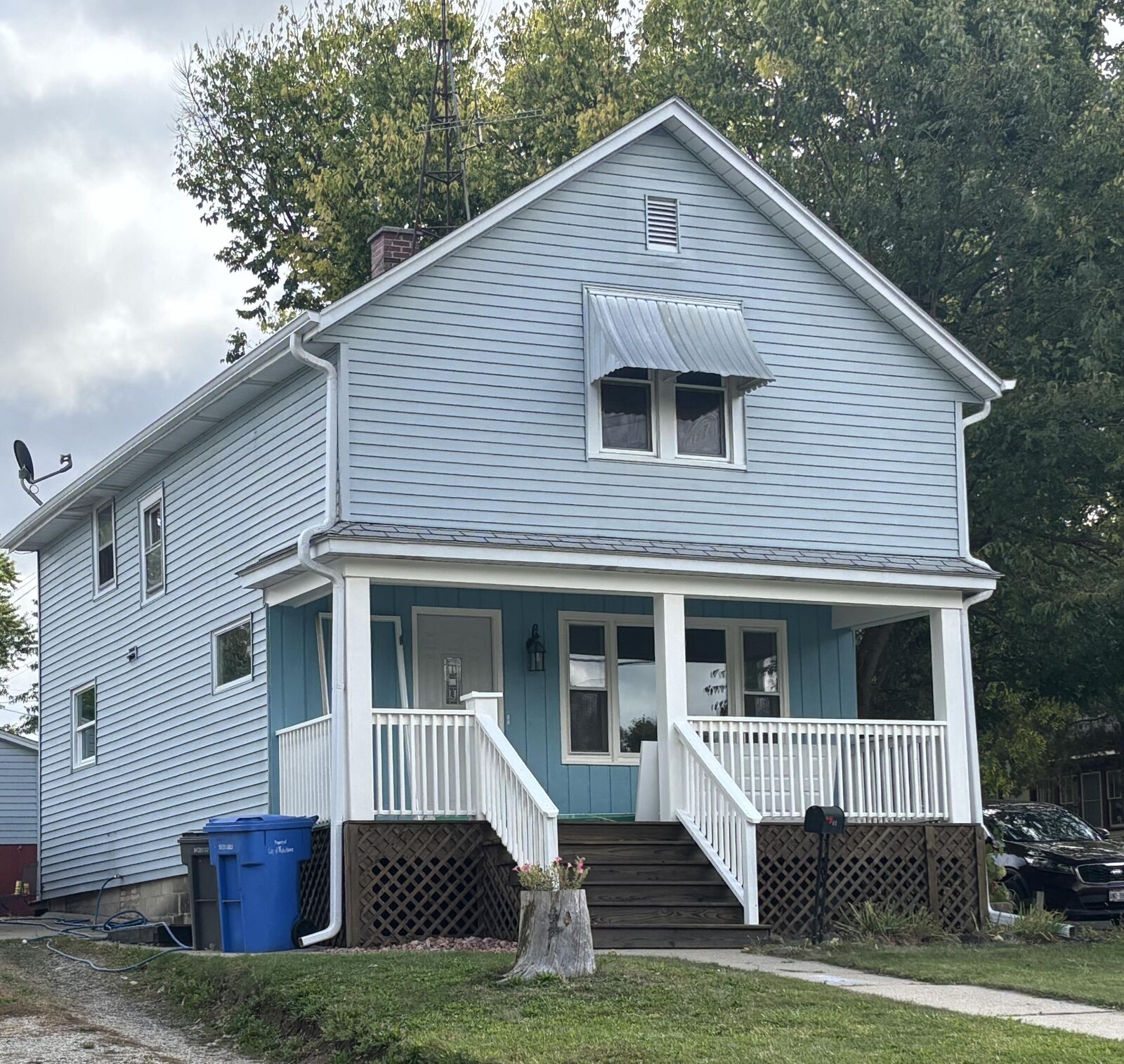 Property Photo: 219 E Water St WI 53094