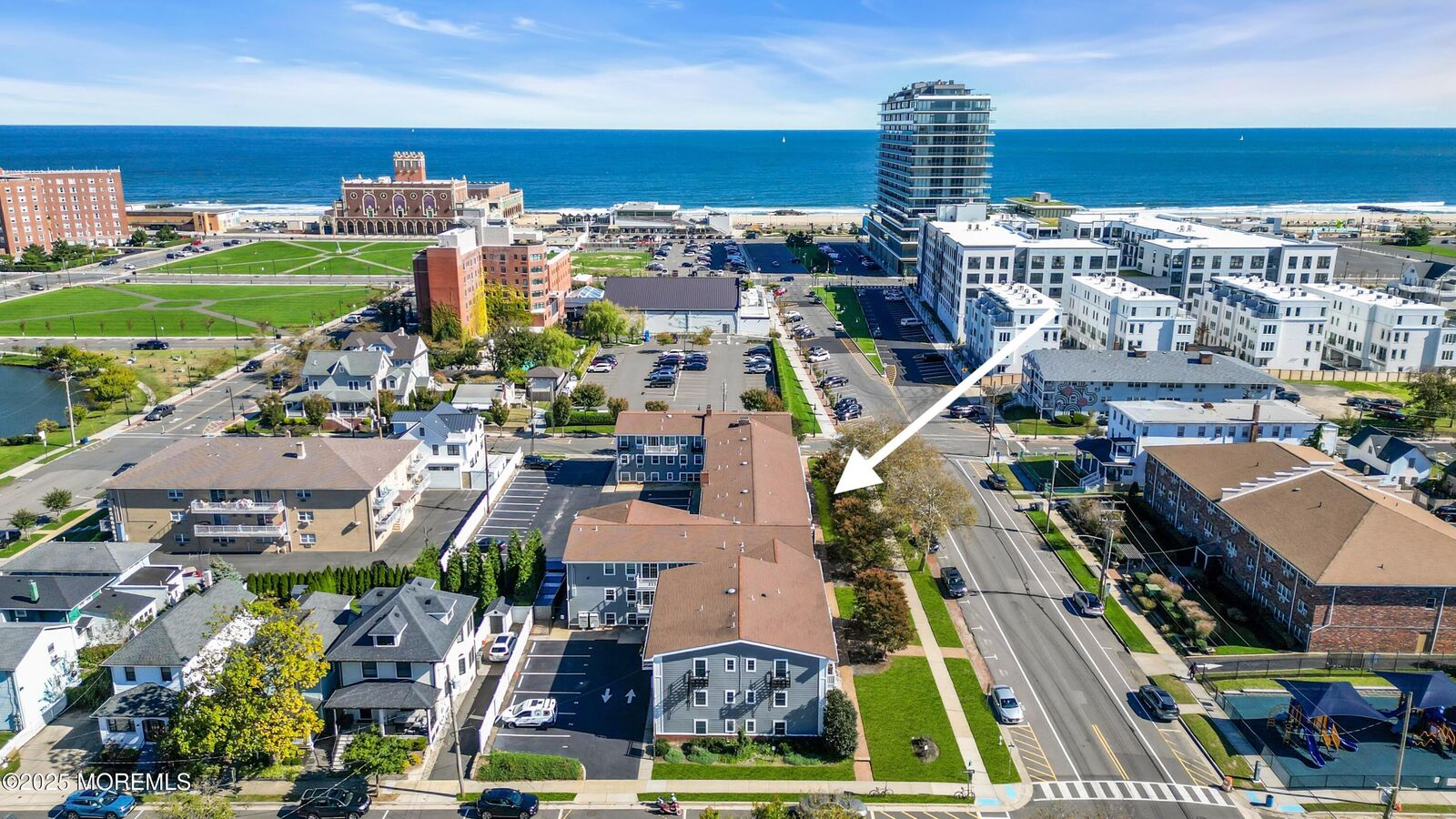 Property Photo:  305 Fourth Avenue 202  NJ 07712 
