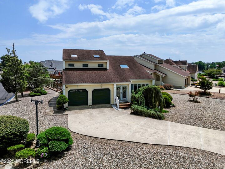 Property Photo: 601 Franklin Court NJ 08731