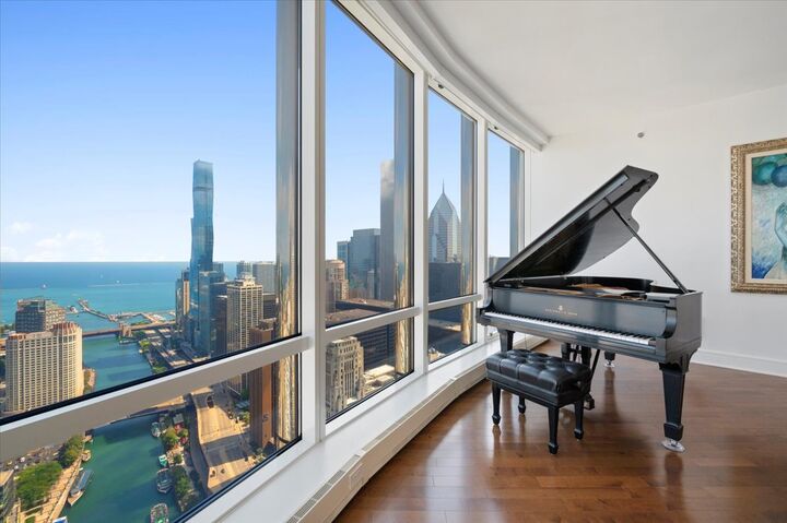 Property Photo:  401 N Wabash Avenue 44A  IL 60611 