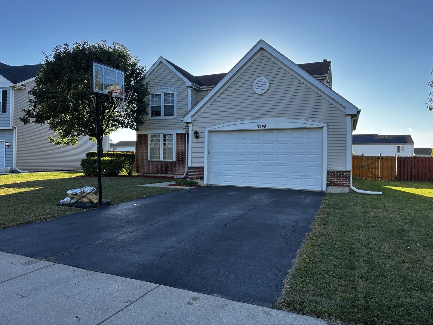 Property Photo:  709 Winterberry Drive  IL 60431 